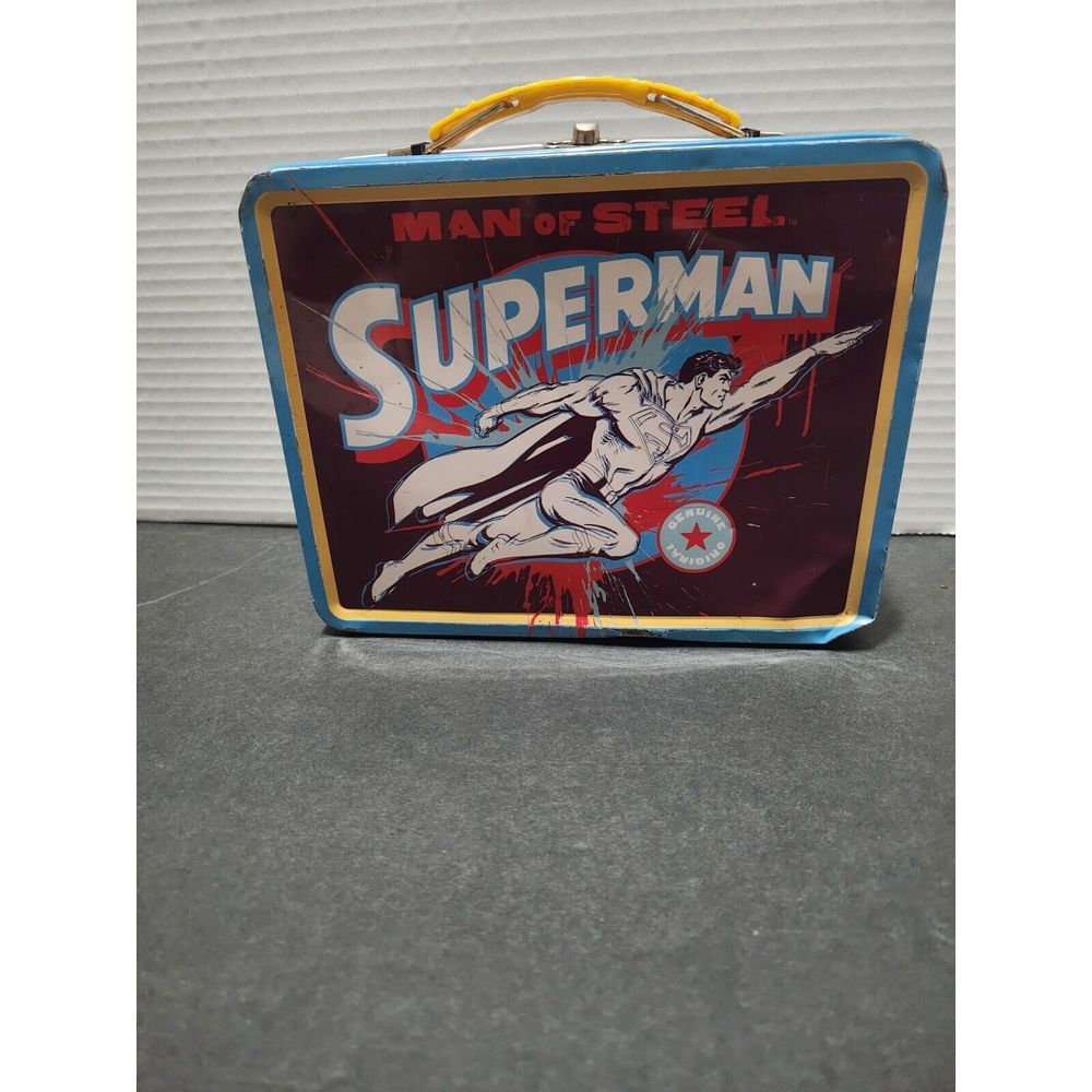 Tin Box Co Superman Metal Lunch Box DC Comics 3D Embossed Front 7.5" x 6" Handle